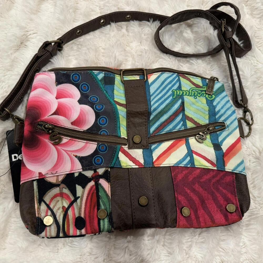 Desigual “la vida es chula”….which pretty much translates to life is cool. - Picture 5 of 8